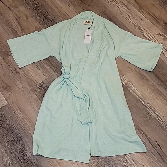 Ugg Monrose Robe - Picture 5 of 8